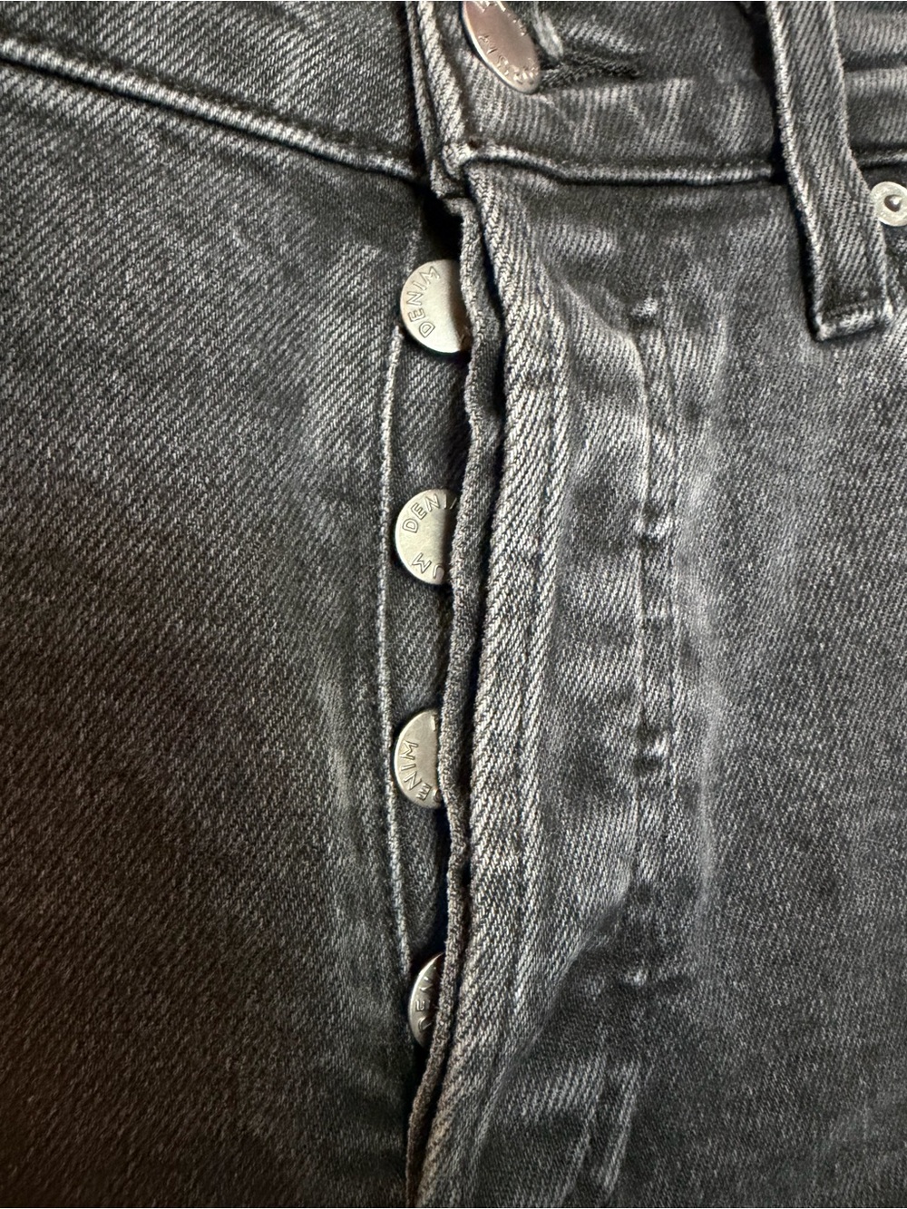 DENIM FORUM - Picture 3 of 6